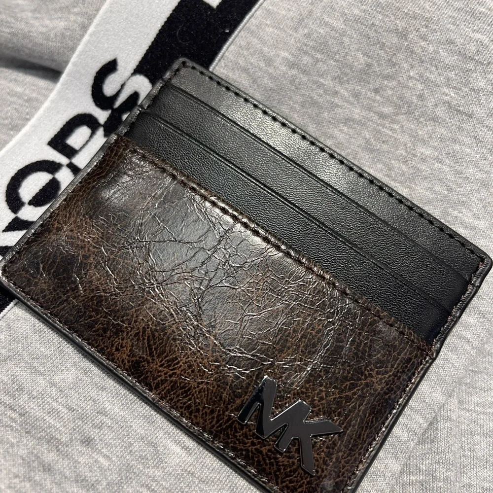 MICHAEL KORS Cyrus Burnished Tall Card Case Chocolate Brown  NWT